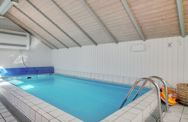 Casa de 6 quartos em Nykøbing Sj com piscina privada e terraço - Foto 1