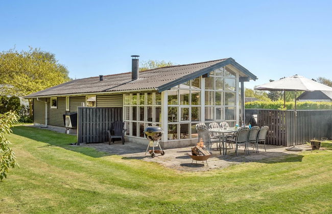 Casa de 3 quartos em Otterup com terraço - Foto 1