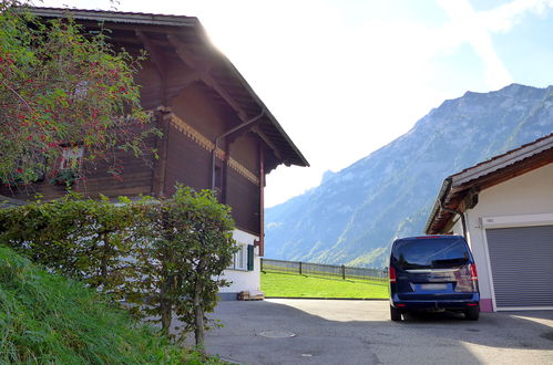 Photo 28 - Appartement de 2 chambres à Kandergrund avec vues sur la montagne