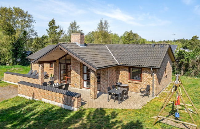 Casa de 3 quartos em Sæby com piscina privada e terraço - Foto 24