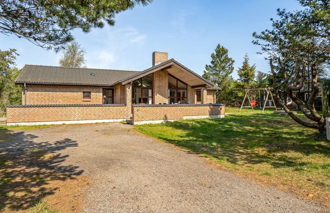 Casa de 3 quartos em Sæby com piscina privada e terraço - Foto 5