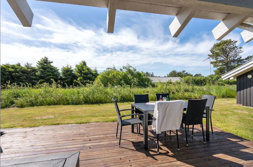 Photo 20 - Maison de 3 chambres à Harrerenden avec piscine privée et terrasse