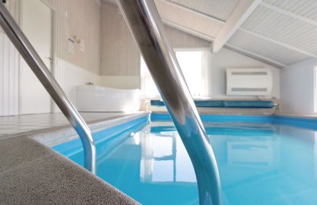 Casa de 3 quartos em Harrerenden com piscina privada e terraço - Foto 12