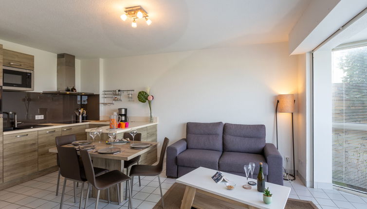 Foto 1 - Appartamento con 2 camere da letto a Saint-Malo con piscina e giardino