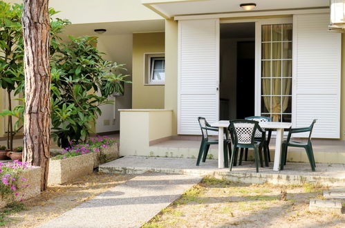 Photo 13 - Appartement de 2 chambres à Rosolina avec terrasse