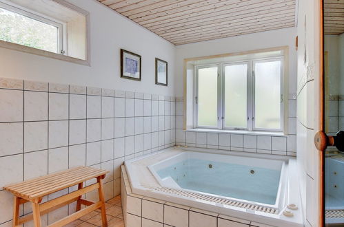 Photo 6 - Maison de 7 chambres à Hirtshals avec terrasse et sauna