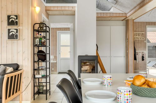 Foto 12 - Casa con 4 camere da letto a Harrerenden con terrazza e sauna
