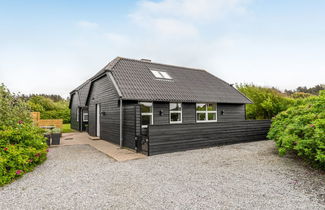 Photo 1 - Maison de 4 chambres à Harrerenden avec terrasse et sauna
