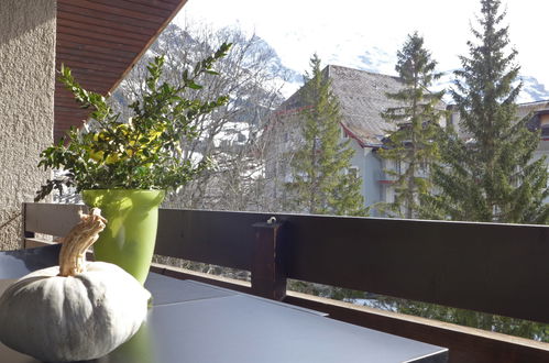 Photo 14 - 2 bedroom Apartment in Lauterbrunnen with sauna