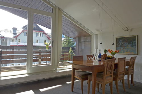 Foto 10 - Apartamento de 2 quartos em Lauterbrunnen com sauna e vista para a montanha