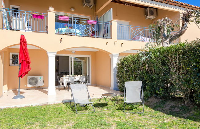 Apartment mit 4 Schlafzimmern in Sainte-Maxime mit schwimmbad und garten - Foto 2