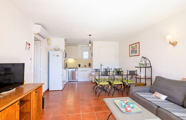 Apartment mit 4 Schlafzimmern in Sainte-Maxime mit schwimmbad und garten - Foto 3