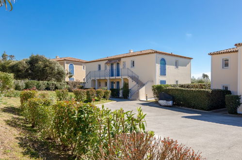 Photo 18 - Appartement de 3 chambres à Sainte-Maxime avec piscine et jardin