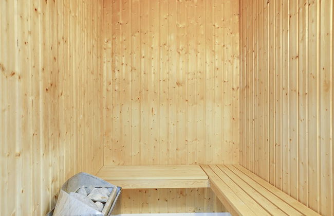 Casa de 6 quartos em Rødby com piscina privada e terraço - Foto 12