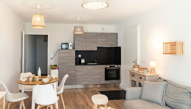 Apartment mit 2 Schlafzimmern in Mimizan mit schwimmbad und terrasse - Foto 3