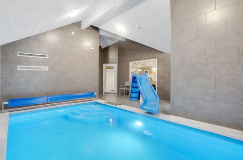 Photo 5 - Maison de 7 chambres à Spøttrup avec piscine privée et terrasse