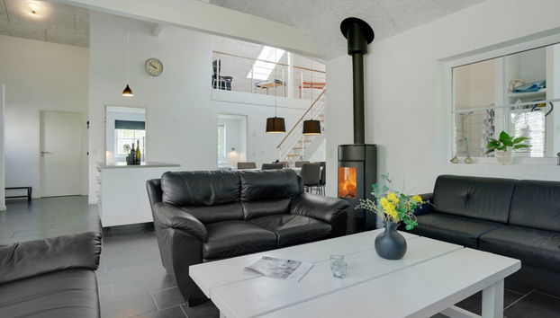 Maison de 4 chambres à Grenaa avec piscine privée et terrasse - Photo 4