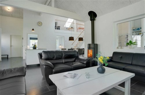 Photo 3 - 4 bedroom House in Grenaa with private pool and terrace