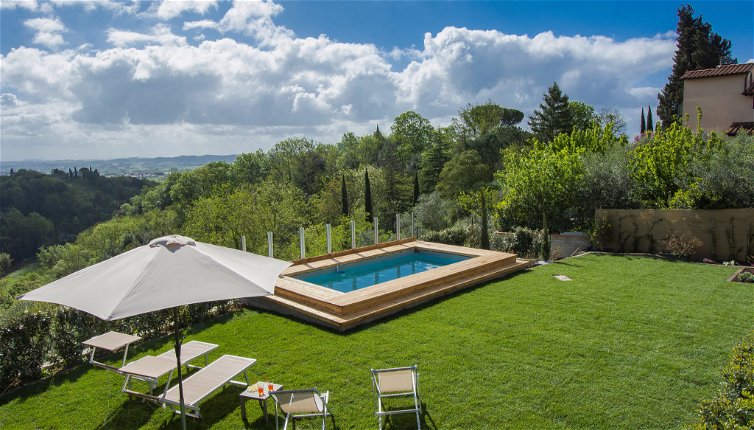 Foto 1 - Apartamento de 2 quartos em Santa Maria a Monte com piscina privada e jardim