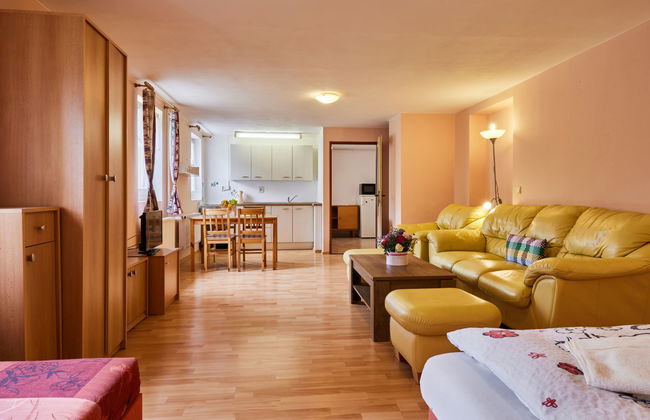 Apartamento de 1 quarto em Svoboda nad Úpou com jardim - Foto 13
