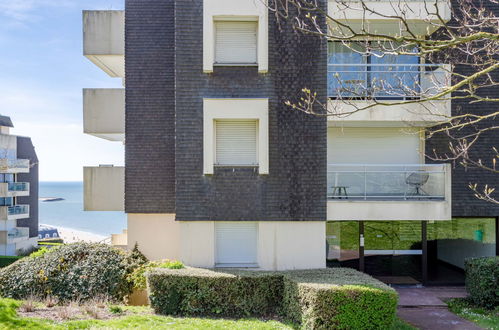 Foto 17 - Apartment mit 1 Schlafzimmer in Trouville-sur-Mer mit terrasse und blick aufs meer