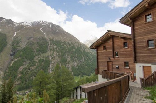 Photo 19 - 3 bedroom Apartment in Saas-Fee with hot tub