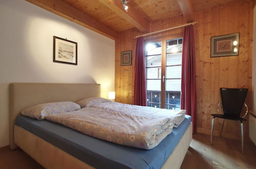 Foto 20 - Appartamento con 3 camere da letto a Saas-Fee con vasca idromassaggio