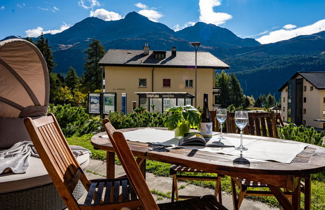 Apartamento de 3 quartos em Silvaplana com jardim e terraço - Foto 5