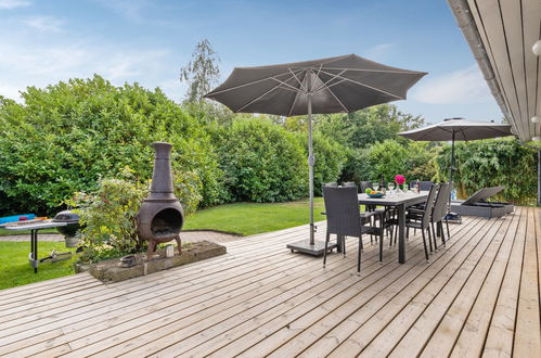 Photo 5 - Maison de 4 chambres à Væggerløse avec piscine privée et terrasse