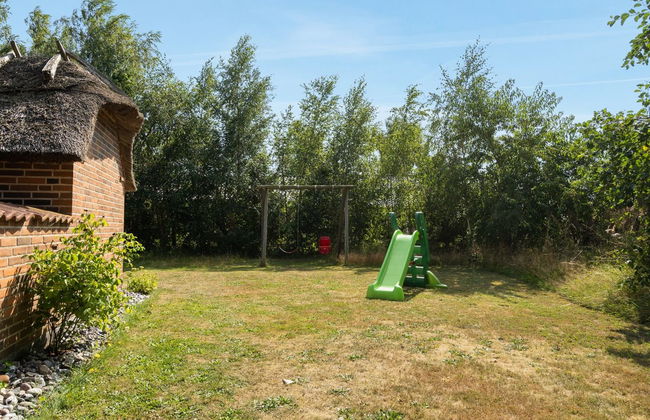 6 bedroom House in Væggerløse with private pool and terrace - Photo 13