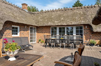 Photo 2 - Maison de 6 chambres à Væggerløse avec piscine privée et terrasse