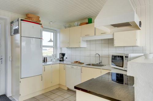 Photo 10 - 4 bedroom House in Hvide Sande with terrace and sauna