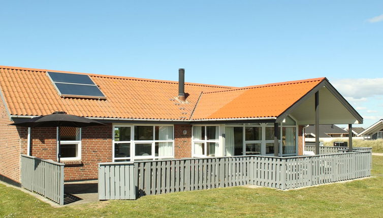 Photo 1 - Maison de 4 chambres à Hvide Sande avec terrasse et sauna