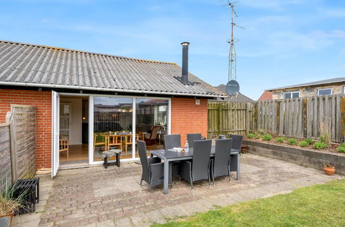 Foto 1 - Casa de 3 quartos em Hvide Sande