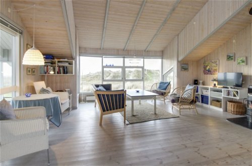 Foto 2 - Casa de 4 habitaciones en Rindby Strand con terraza y sauna