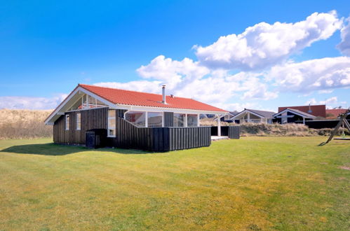 Foto 2 - Casa de 3 quartos em Blokhus com terraço e sauna