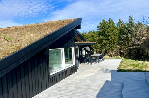 Foto 28 - Casa de 4 quartos em Blokhus com piscina privada e terraço