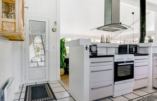 Casa de 4 quartos em Blokhus com piscina privada e terraço - Foto 24