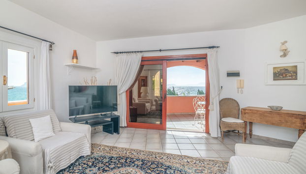 Apartamento de 2 quartos em Golfo Aranci com piscina e jardim - Foto 4