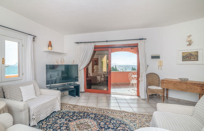 Apartamento de 2 quartos em Golfo Aranci com piscina e jardim - Foto 4