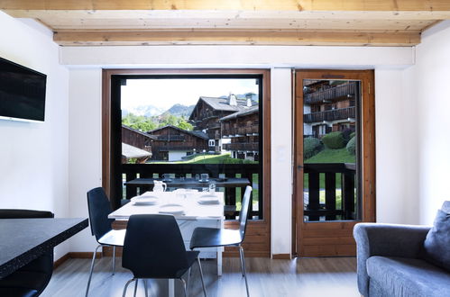 Photo 7 - Appartement de 1 chambre à Saint-Gervais-les-Bains avec piscine et vues sur la montagne