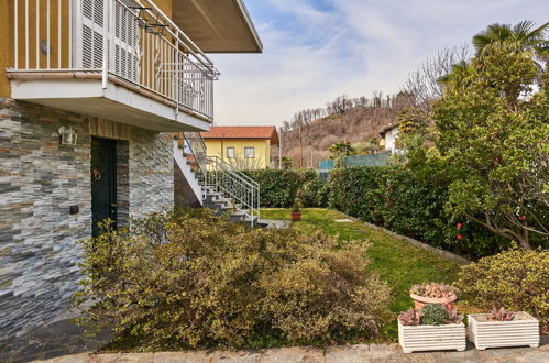 Photo 14 - Appartement de 1 chambre à Laveno Mombello avec jardin et vues sur la montagne