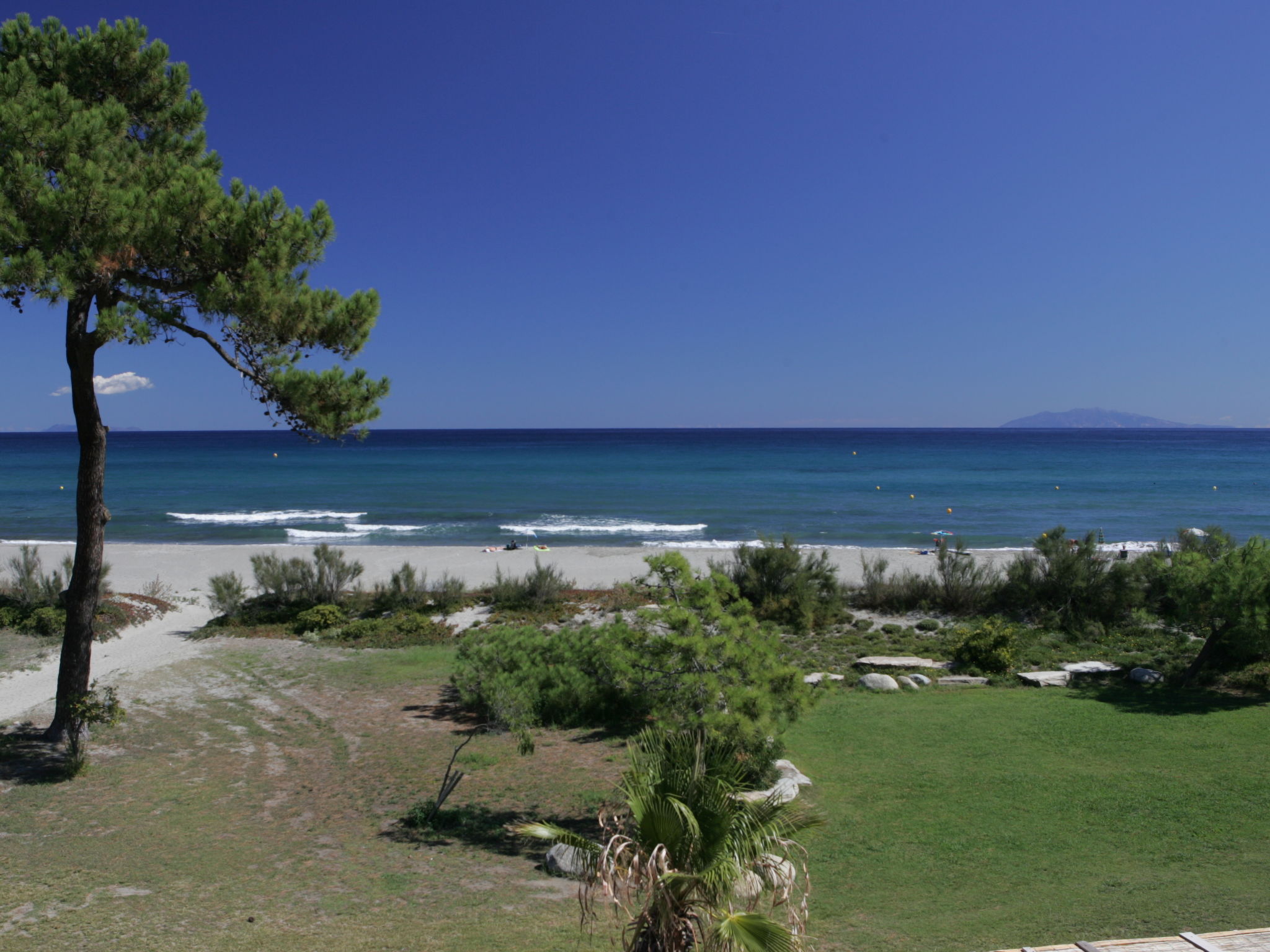 Foto 22 - Haus mit 2 Schlafzimmern in Borgo mit schwimmbad und blick aufs meer