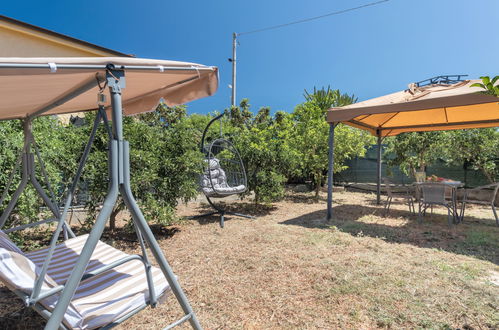 Photo 37 - Maison de 4 chambres à Misilmeri avec piscine privée et jardin