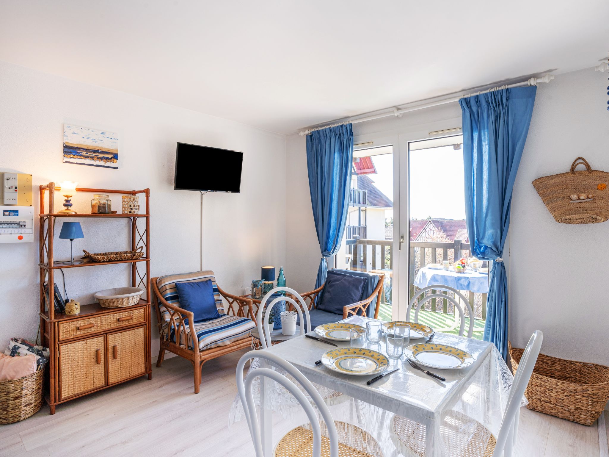 Foto 6 - Apartamento de 1 habitación en Cabourg con vistas al mar