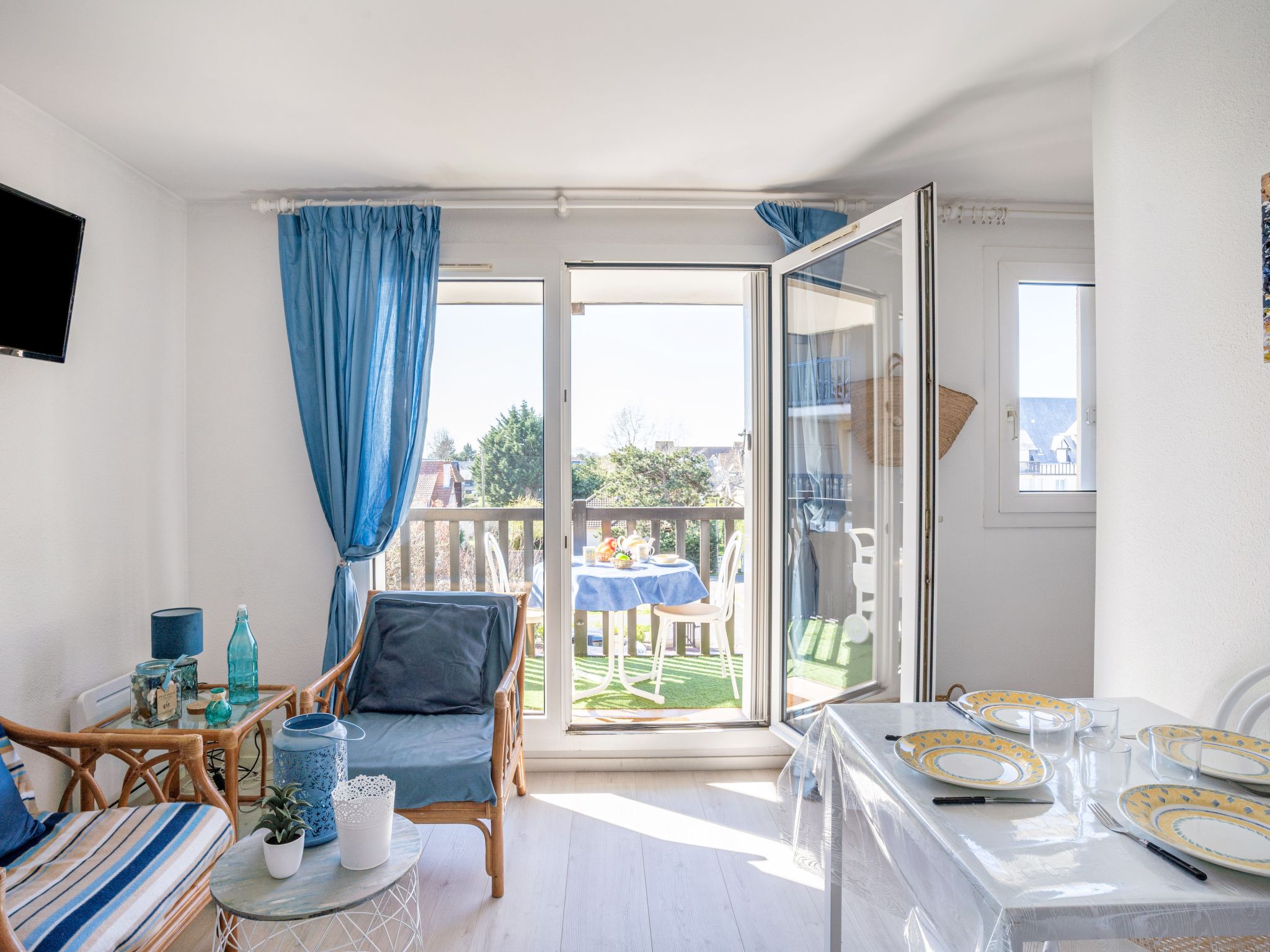 Foto 7 - Apartamento de 1 quarto em Cabourg com vistas do mar