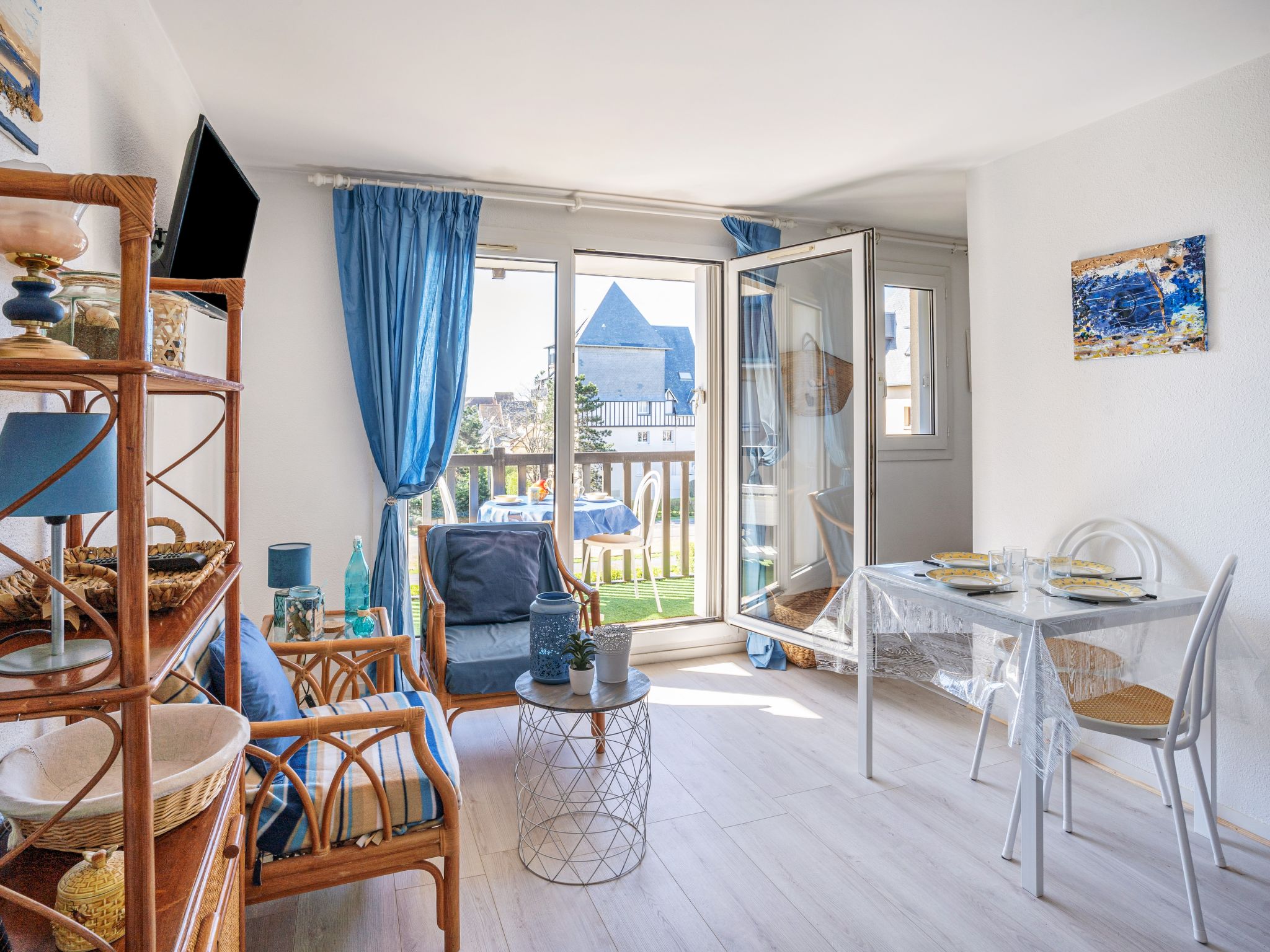 Photo 2 - 1 bedroom Apartment in Cabourg with sea view