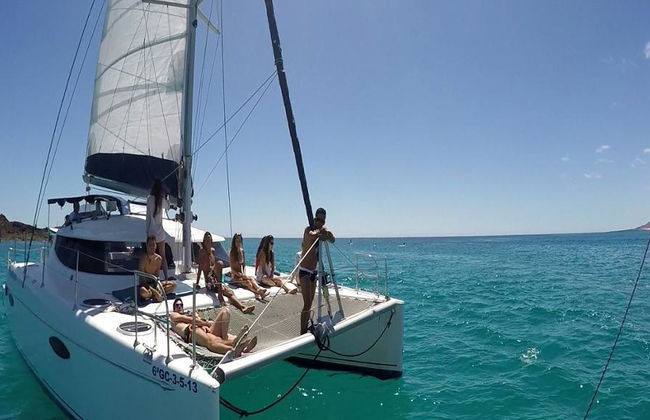 Excursión en catamarán a la Isla de Lobos desde el Puerto de Corralejo - Foto 4