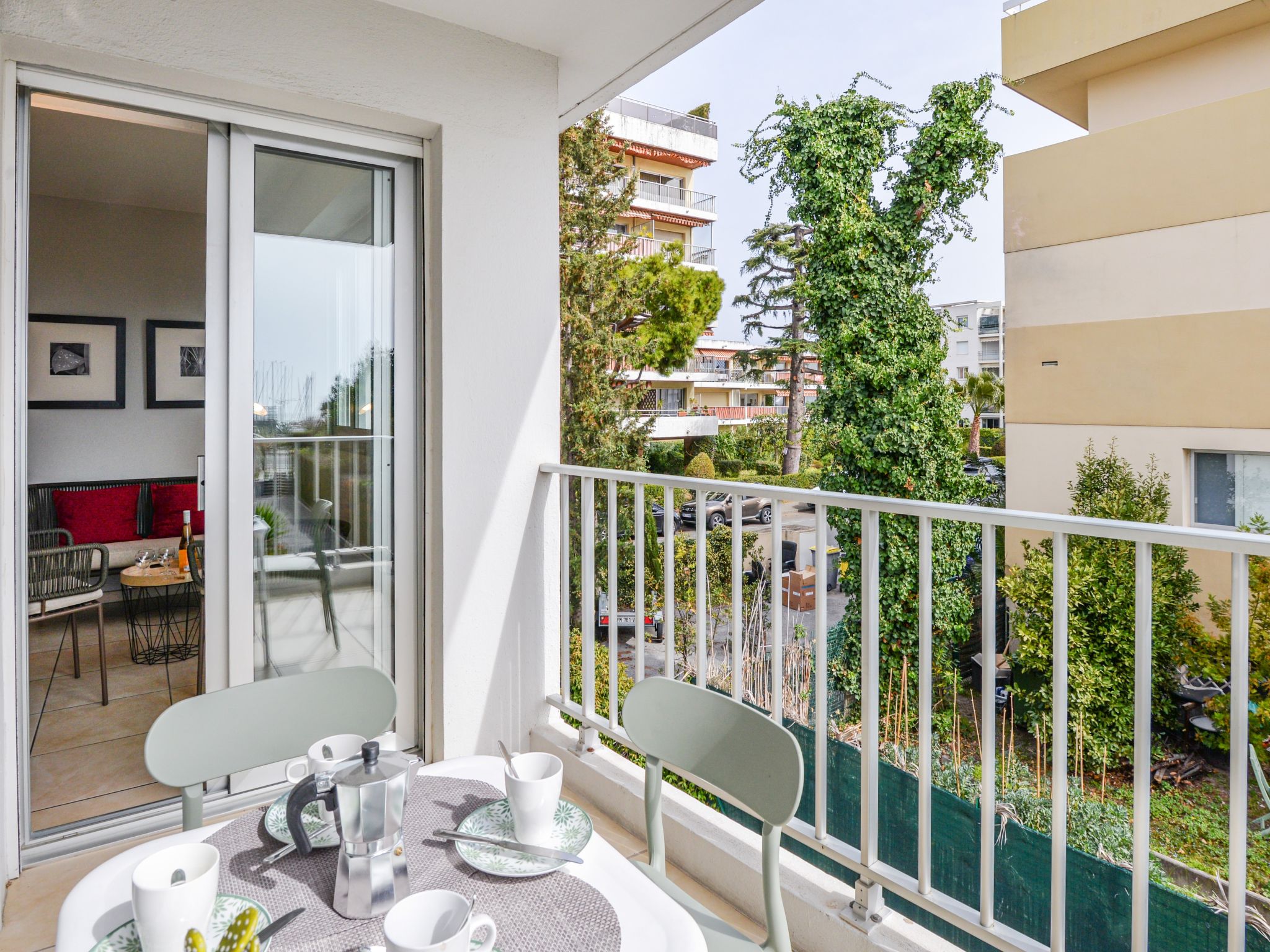 Photo 15 - Appartement de 2 chambres à Saint-Laurent-du-Var avec piscine et terrasse