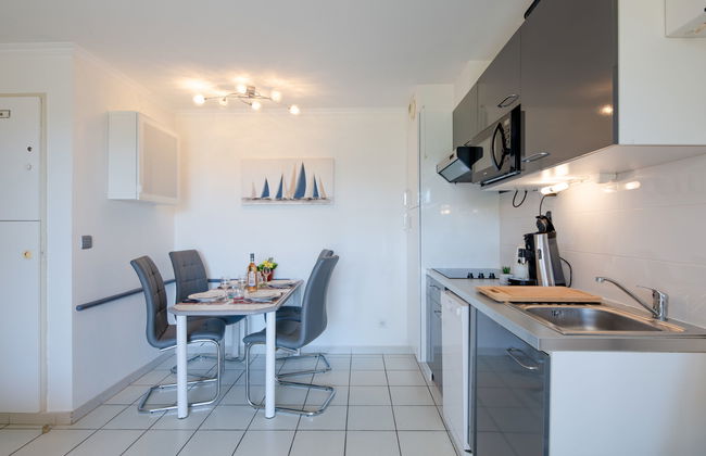 Apartamento de 1 quarto em Saint-Raphaël com piscina e jardim - Foto 13